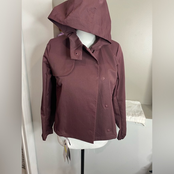 Nike Repel Water Repellent Jacket - Picture 8 of 16